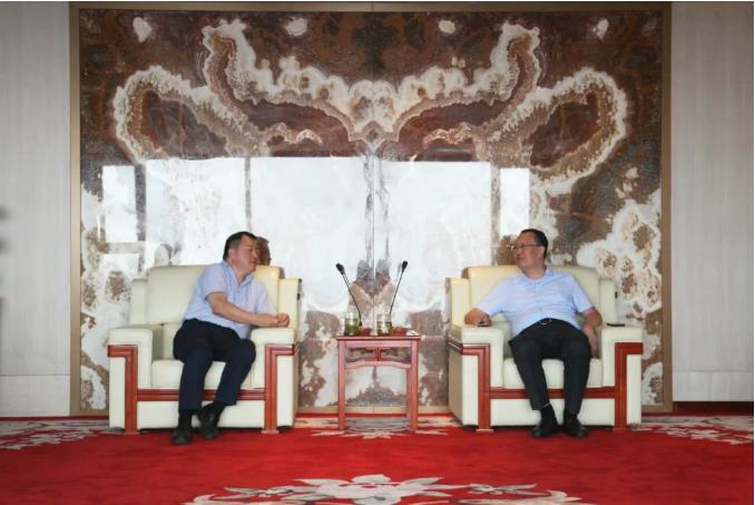 宁夏银行西安分行行长哈晓刚一行到访壹定发股份 宁夏银行西安分行行长哈晓刚一行到访壹定发股份