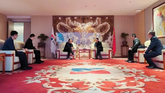 汉中市委常委、常务副市长、组织部部长王利一行到访壹定发股份 汉中市委常委、常务副市长、组织部部长王利一行到访壹定发股份
