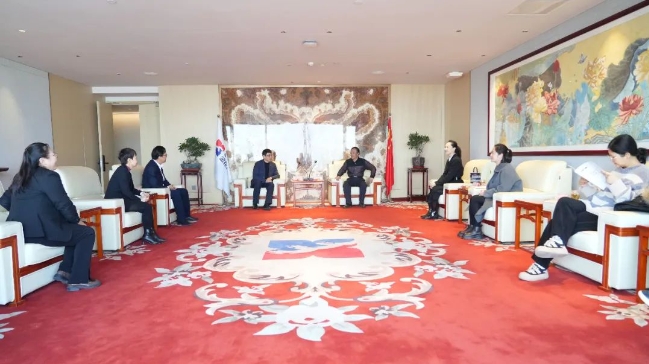 西安市财贸工会主任周华一行到访壹定发股份 西安市财贸工会主任周华一行到访壹定发股份